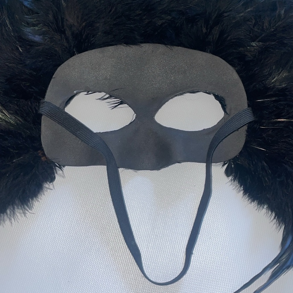 Mark Real Black Feathers One Size - image 6